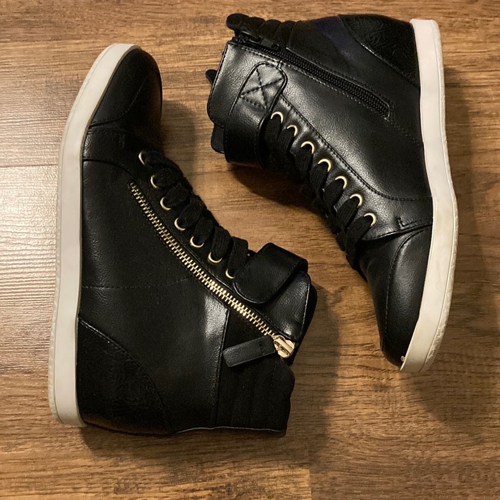 BRAND: MIX NO. 6/ DSW SHOE WAREHOUSE